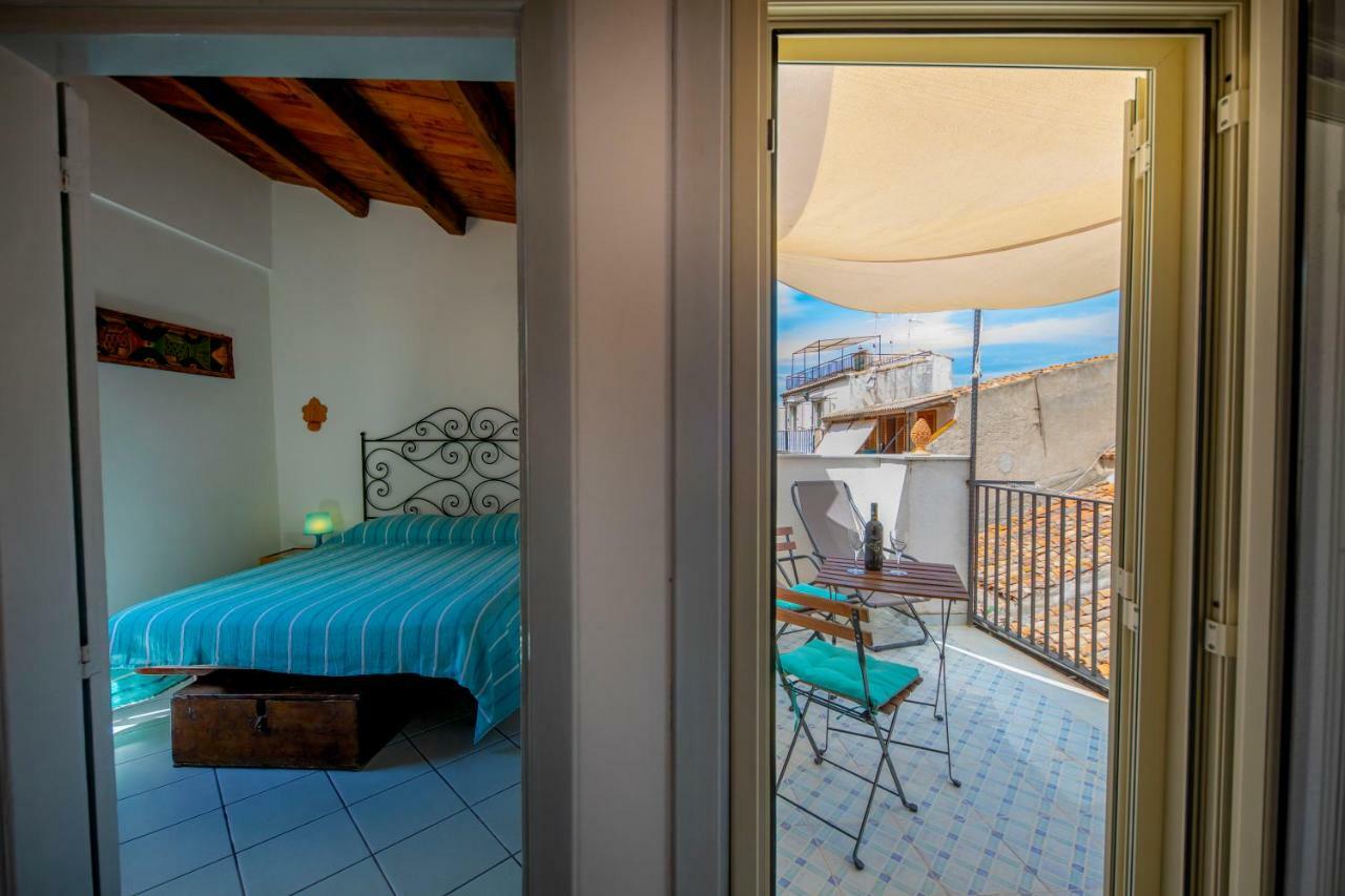 Il Terrazzino Holiday Home Чефалу Экстерьер фото